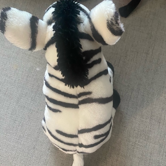 WILD REPUBLIC 2009 Sitting 12” Zebra Plush - Picture 4 of 9